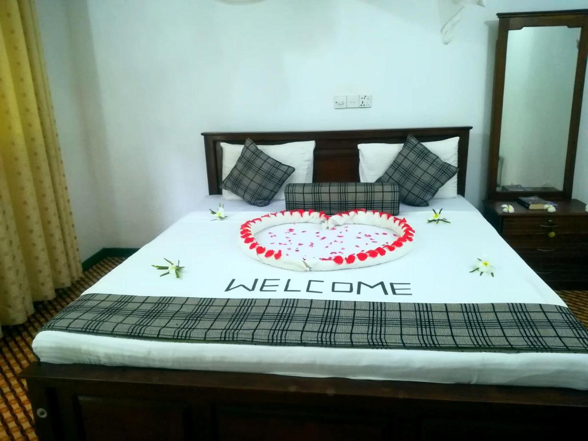 Lakmal Homestay ,10 Minutes To Sigiriya Rock Exterior foto