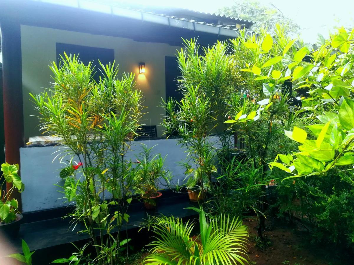 Lakmal Homestay ,10 Minutes To Sigiriya Rock Exterior foto