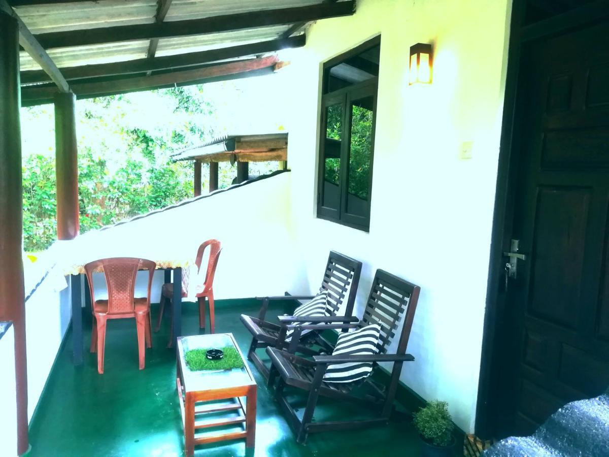 Lakmal Homestay ,10 Minutes To Sigiriya Rock Exterior foto