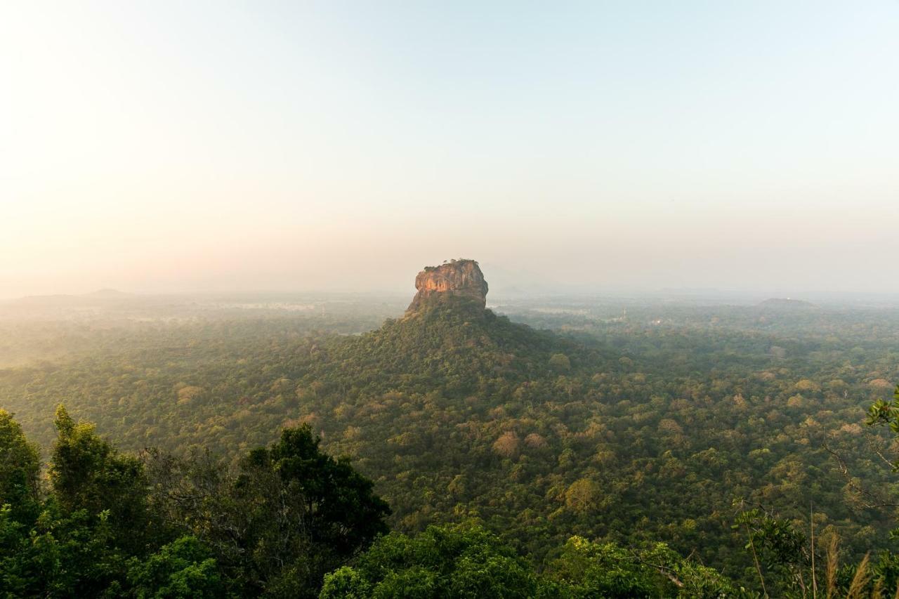 Lakmal Homestay ,10 Minutes To Sigiriya Rock Exterior foto