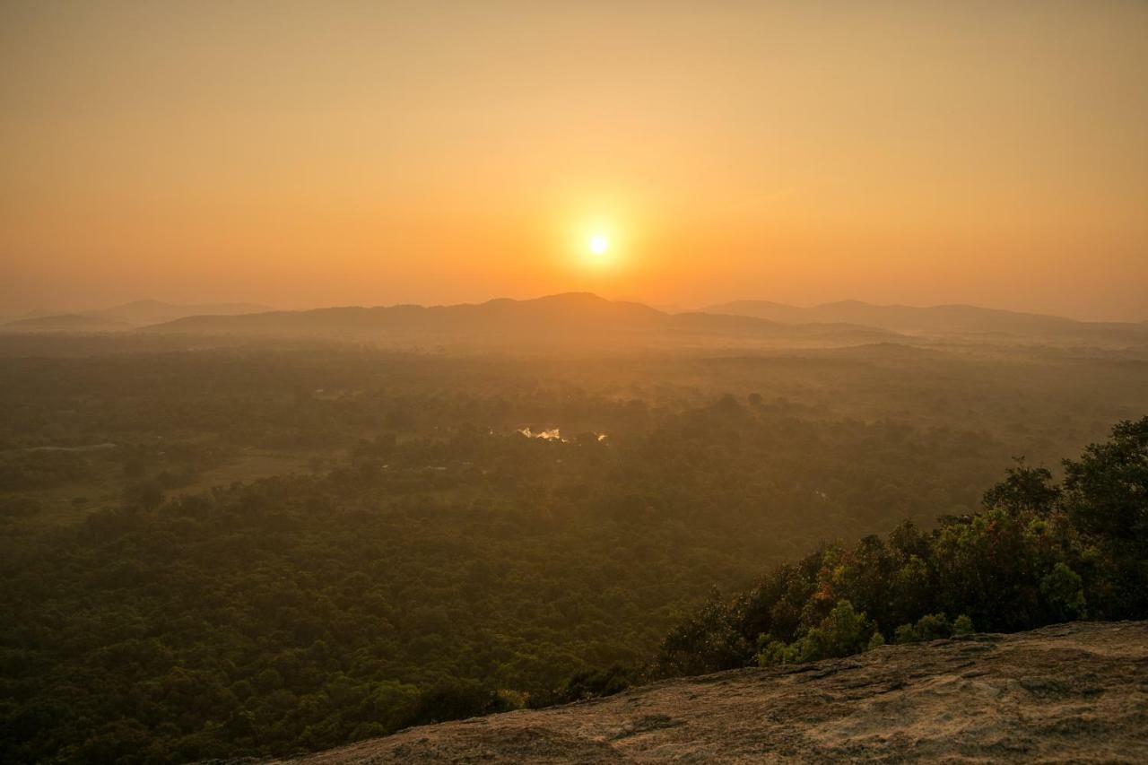 Lakmal Homestay ,10 Minutes To Sigiriya Rock Exterior foto
